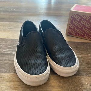 Vans size 5.5 men's Boys youth  7.0 womens Classic Slip on Part Leather Black